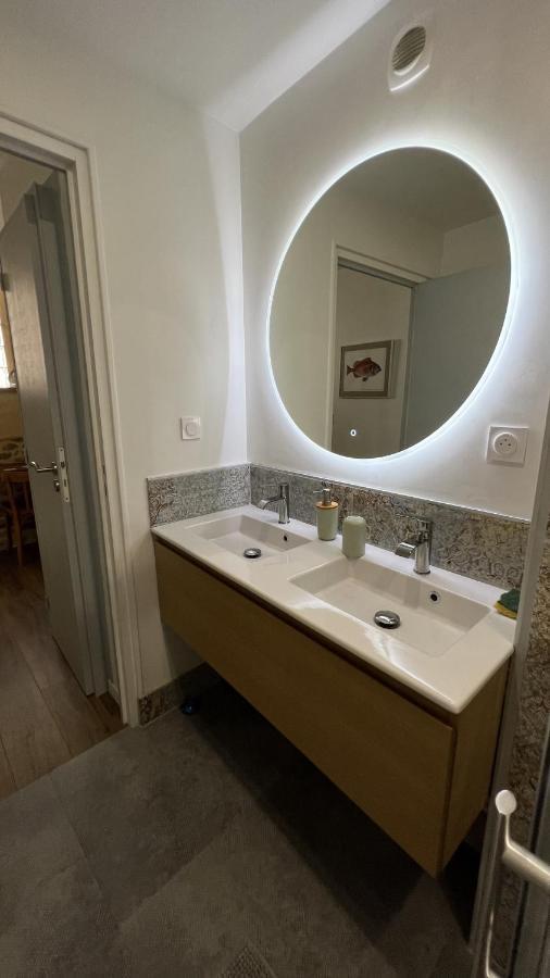 Le Duclos, Appartement Rez-De-Jardin Dinan Centre エクステリア 写真